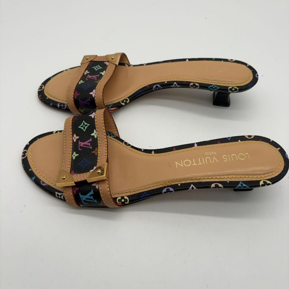 Louis Vuitton Women's Slide - Picture 2 of 4